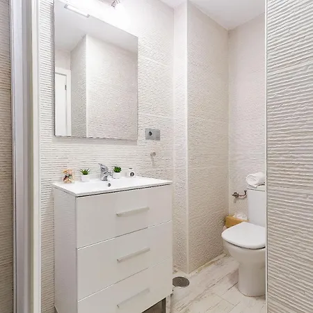 Sun Coast -- Superb With 4 Pools, Gardens & Breakfast Appartement Benalmádena