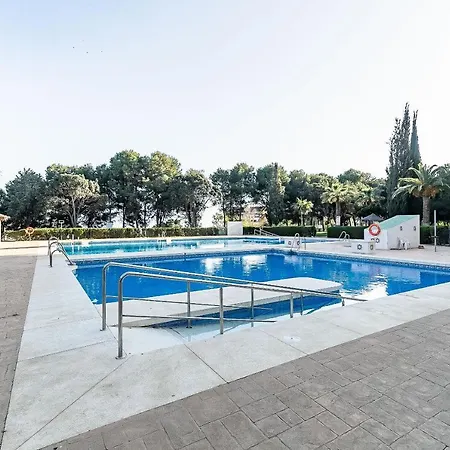 Sun Coast -- Superb With 4 Pools, Gardens & Breakfast Appartement